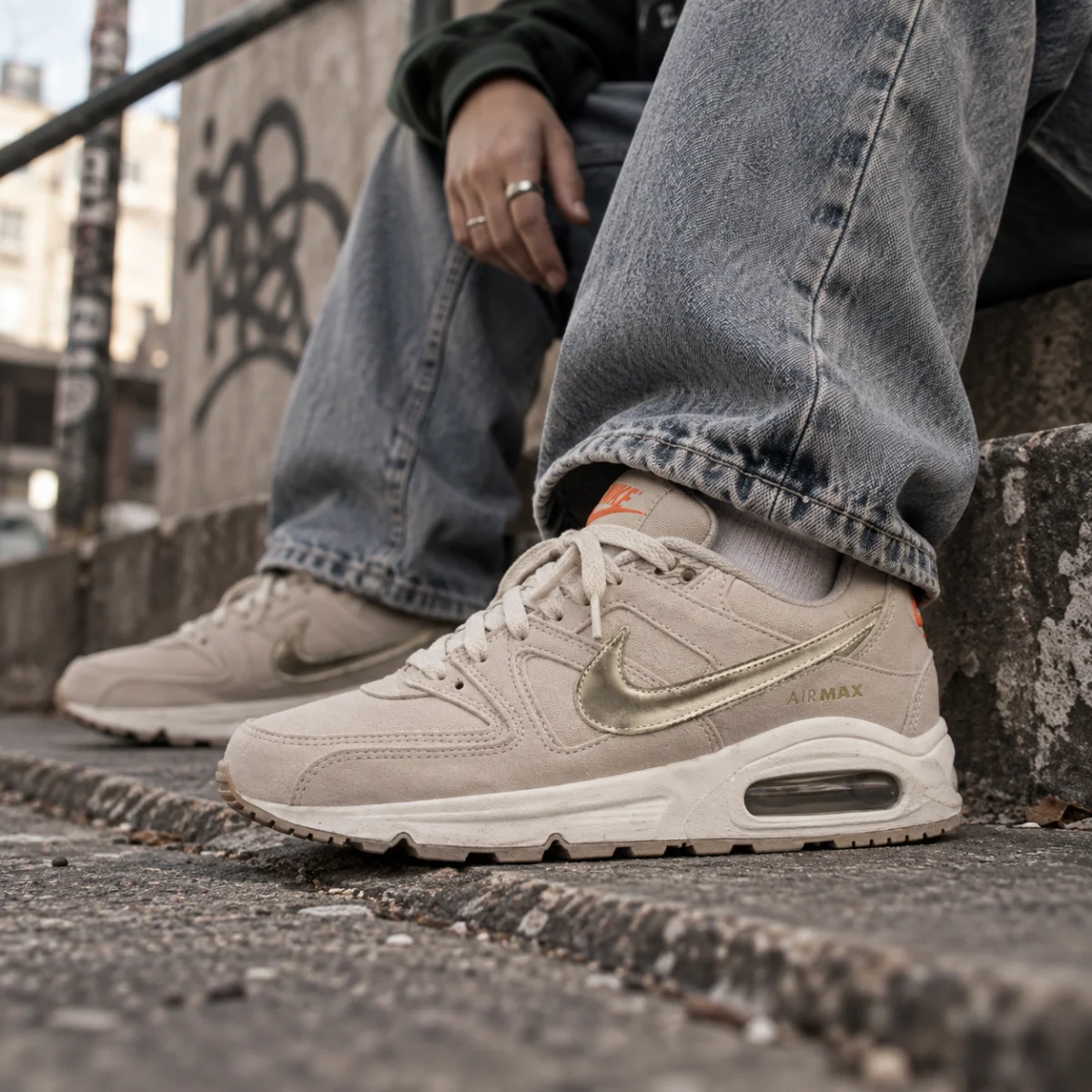 Nike Air Max – Beż / Gold